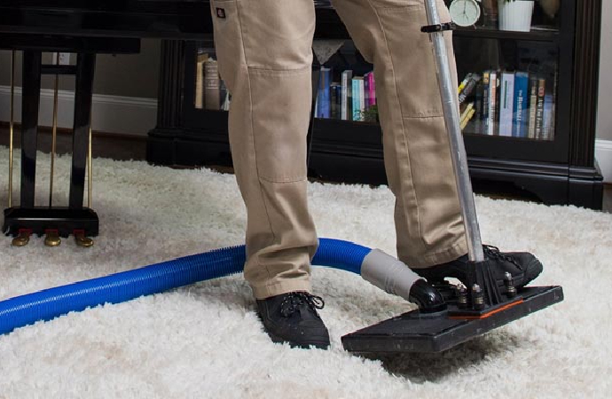 deep carpet cleaning