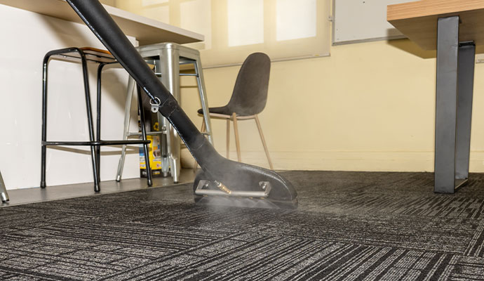 Commercial carpet steam cleaning service