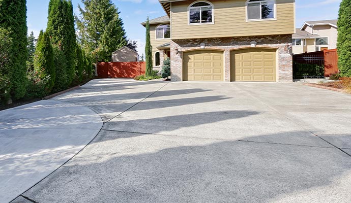 cleaned concrete driveway