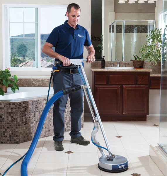 Professional floor cleaning by Dalworth Clean in Dallas/Fort Worth Texas