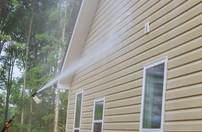 Pressure Washing For Homes