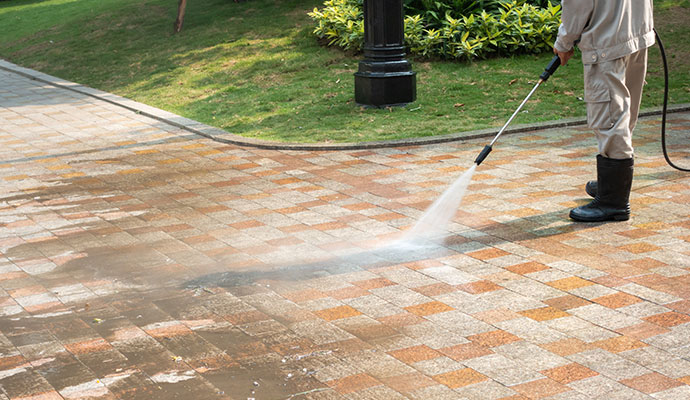 Outdoor tile pressure washing cleaning service